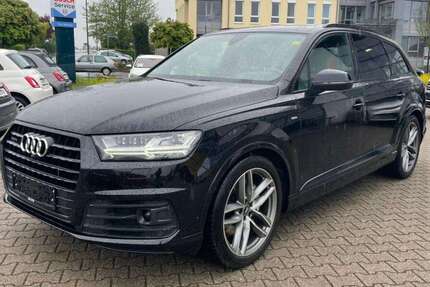 Audi Q7 266.000 km 28.990 € Achern 77855
