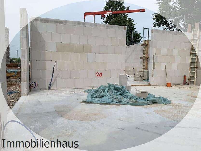 Halle in Wiesbaden 2.250 € 101 m²