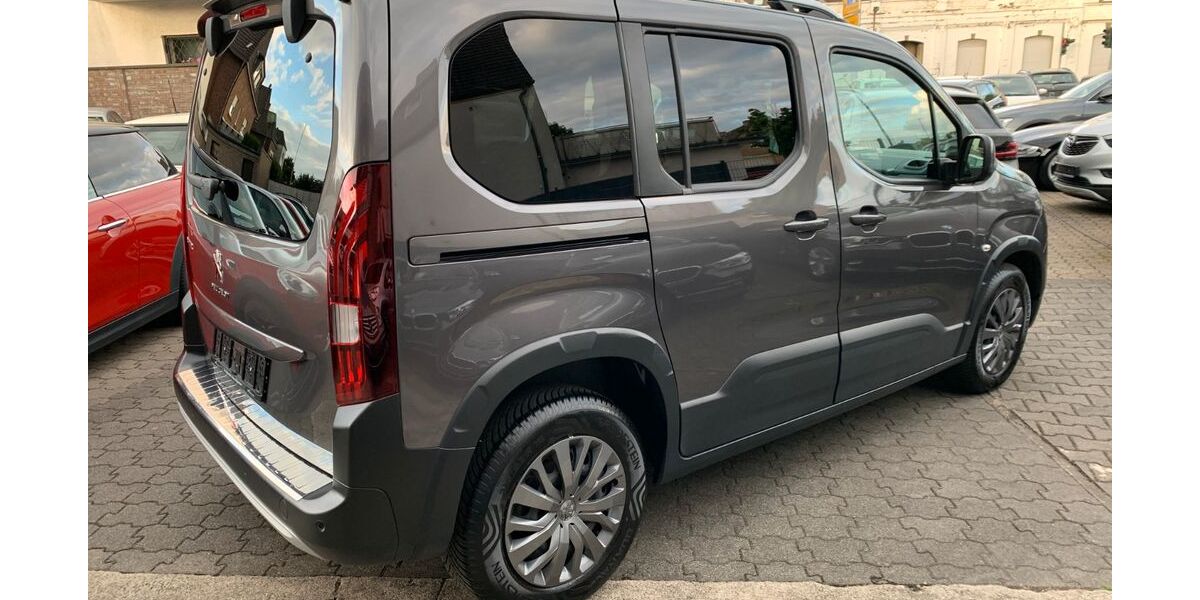 Peugeot Rifter 69.000 km 21.690 € Moers 47443