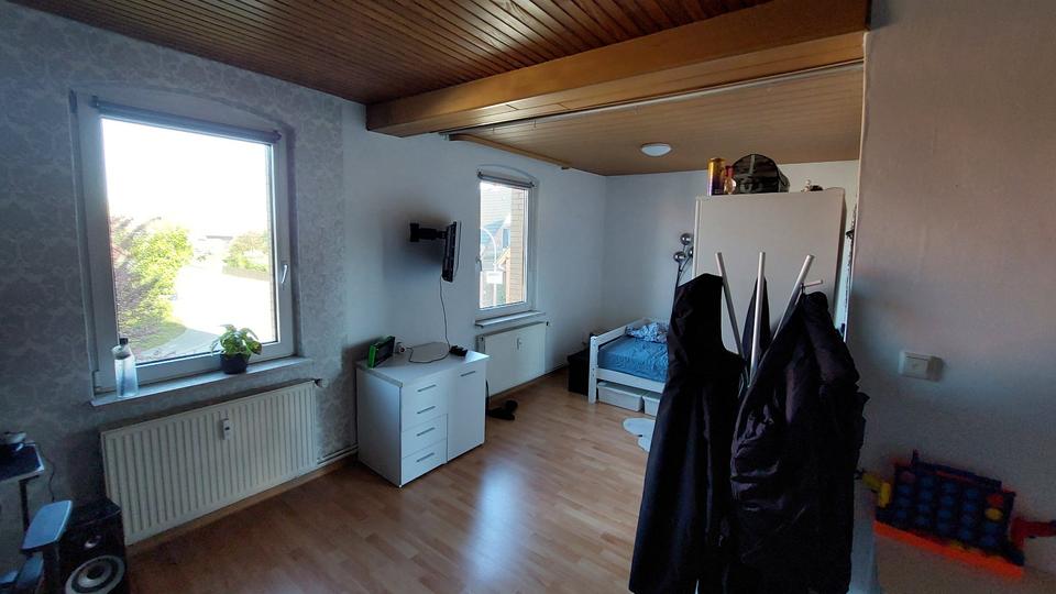 Etagenwohnung Vordorf - 4 Zimmer, 119 m&sup2;, 750&euro; | Angebot:26364195