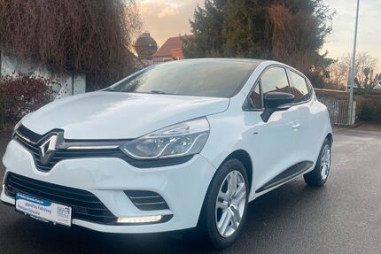 Renault Clio 100.000 km 6.990 &euro; halberstadt 38820
