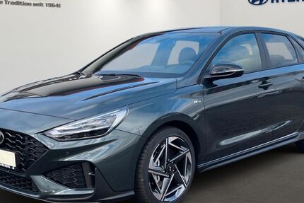 Hyundai i30 2.500 km 25.980 &euro; Werther 99735