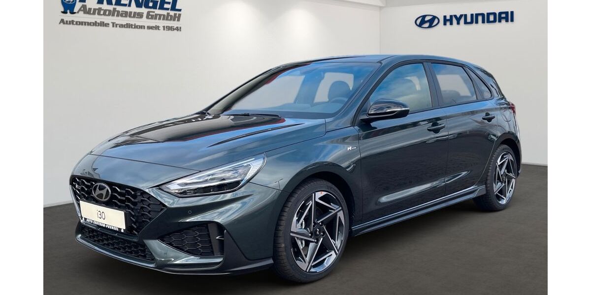 Hyundai i30 2.500 km 25.980 &euro; Werther 99735