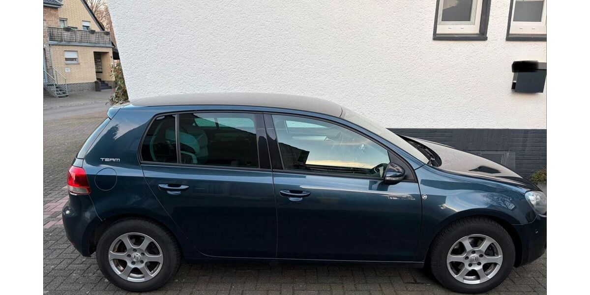 VW Golf 267.000 km 4.650 &euro; Viersen 41749