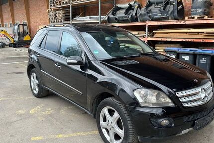 Mercedes-Benz ML 320 345.000 km 3.550 &euro; Ehingen 89584