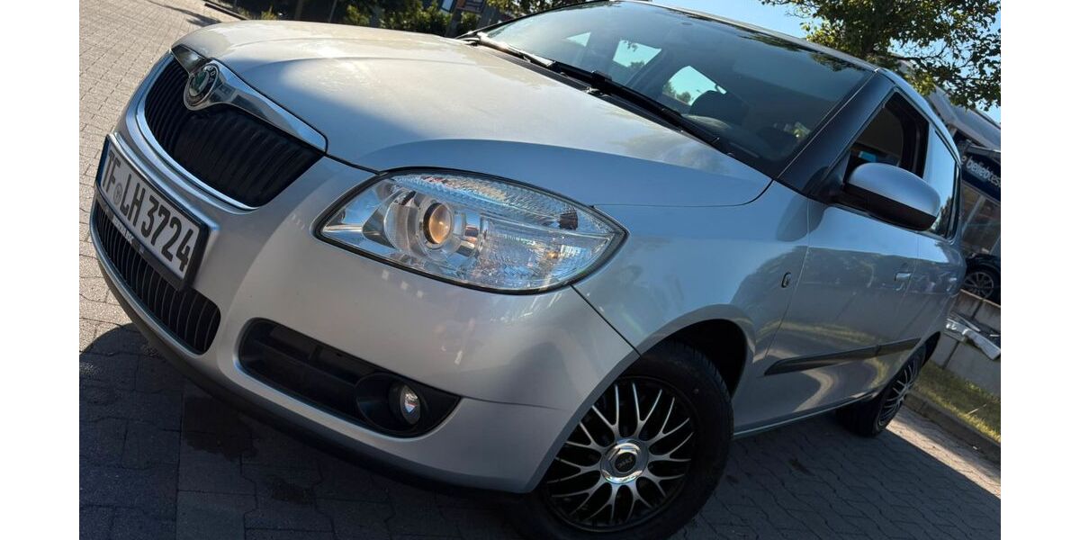 Skoda Fabia 215.000 km 1.390 &euro; Berlin 13353