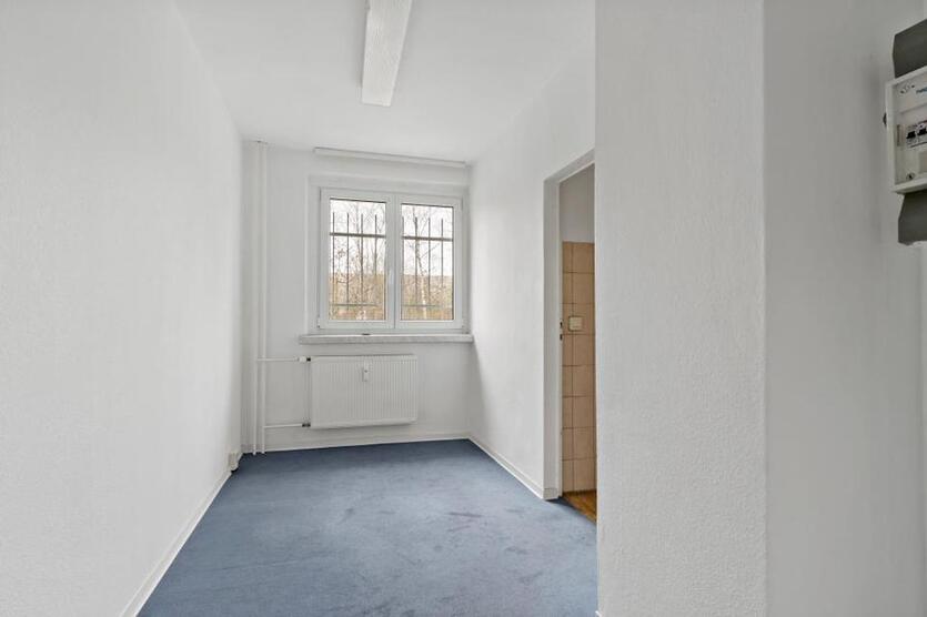 Kompaktes Büro in der Gustav-Staude-Straße! – Ideal für ein kleines Beratungsbüro! zimmer