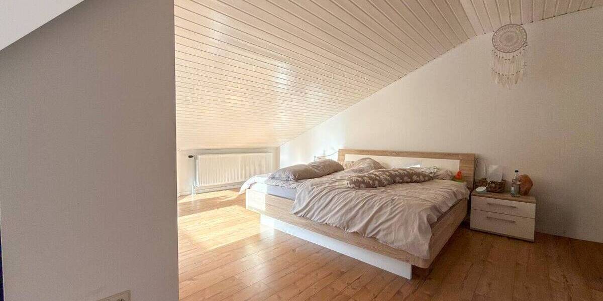 Reihenmittelhaus Karlsruhe Durlach - 4 Zimmer, 167 m&sup2;, 690.000&euro; | Angebot:23610447