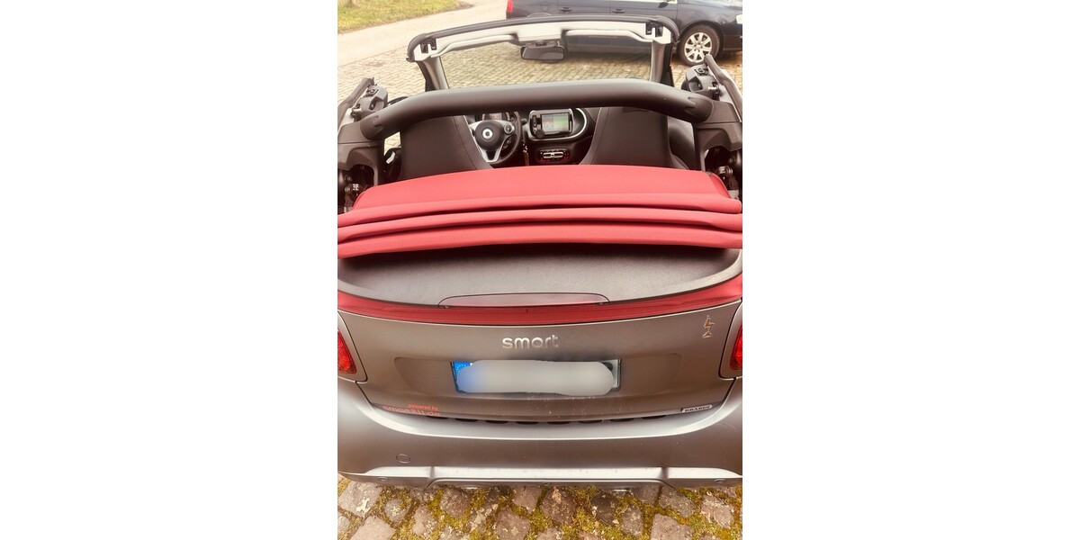 Smart Cabrio Brabus exclusiv 41.500 km 28.500 &euro; Essingen 73457