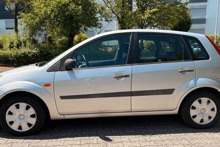 Ford Fiesta 190.535 km 1.500 &euro; Oppenheim 55276