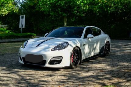 Porsche Panamera 159.000 km 30.950 &euro; Herne 44651