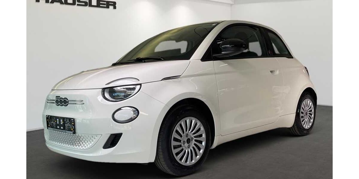 Fiat 500 5.500 km 29.590 &euro; München 80339