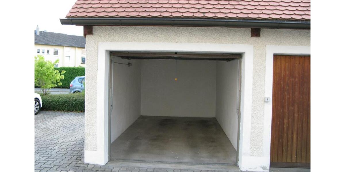 Etagenwohnung Weiden in der Oberpfalz - 3 Zimmer, 82 m&sup2;, 289.000&euro; | Angebot:27249702