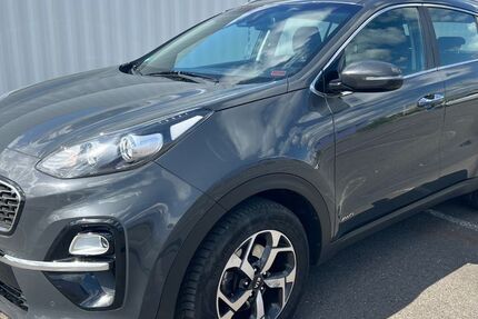 Kia Sportage 283.000 km 9.800 &euro; Berlin 12057