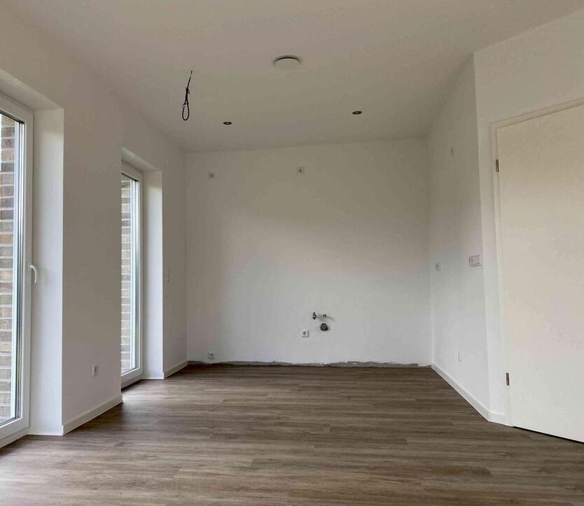 Neuwertige lichtdurchflutete Doppelhaushälfte in Bad Zwischenahn