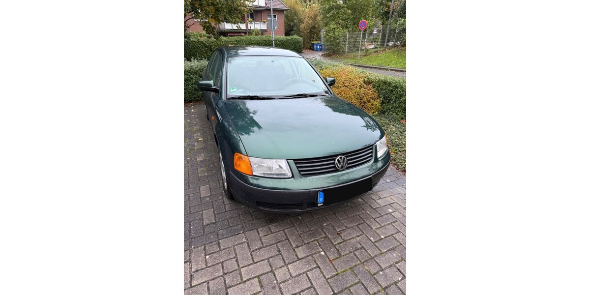 VW Passat 118.000 km 750 € Oldenburg 26133