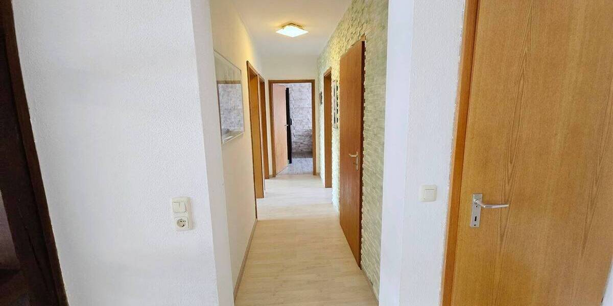 Reihenendhaus Poppenhausen Kützberg - 7 Zimmer, 179 m&sup2;, 429.000&euro; | Angebot:26777843