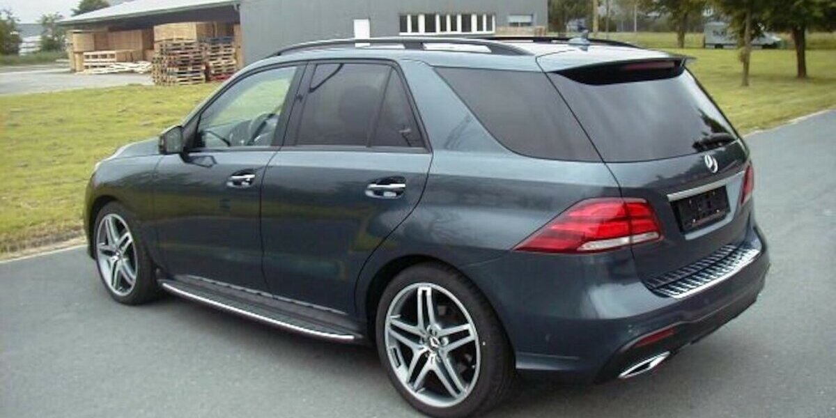 Mercedes-Benz GLE 350 d AMG+BO Sound+PANO+DISTR+360°+ILS+21+Stan 163.180 km 38.999 &euro; Wittmund 26409