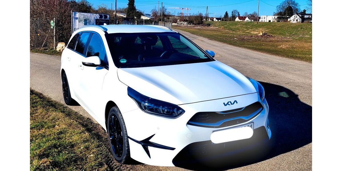 Kia ceed Sportswagon 12.000 km 26.300 &euro; Neu-Ulm 89231