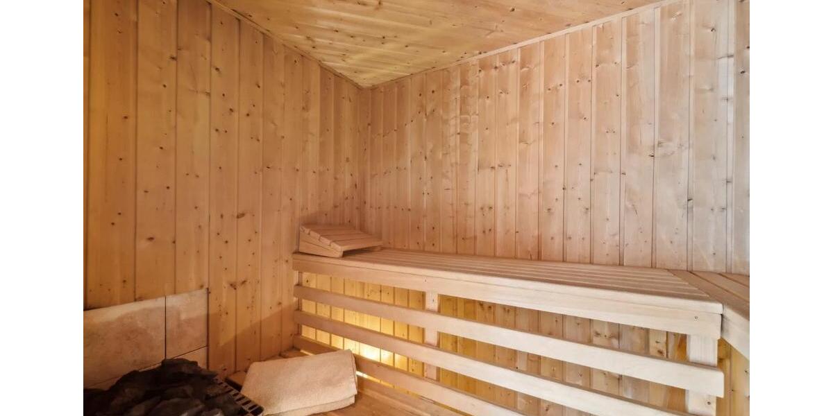 Einfamilienhaus Geestland - 8 Zimmer, 299 m&sup2;, 675.000&euro; | Angebot:26748647