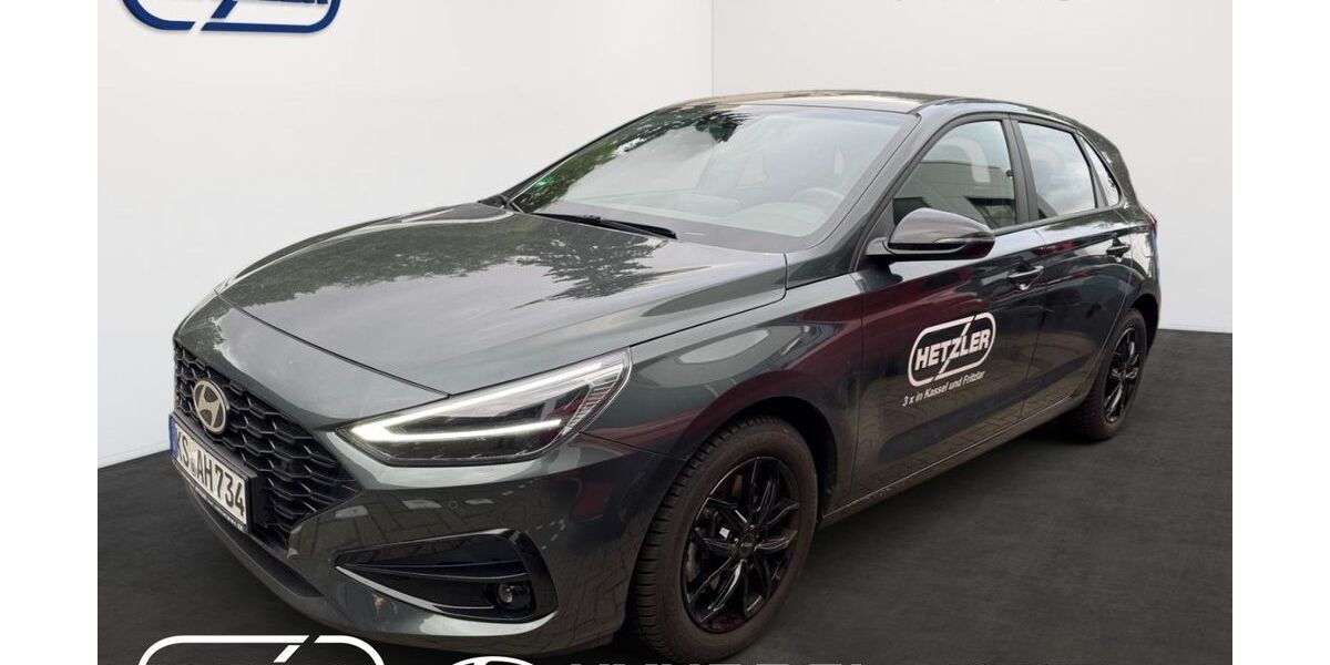 Hyundai i30 13.500 km 19.990 &euro; Kassel 34123