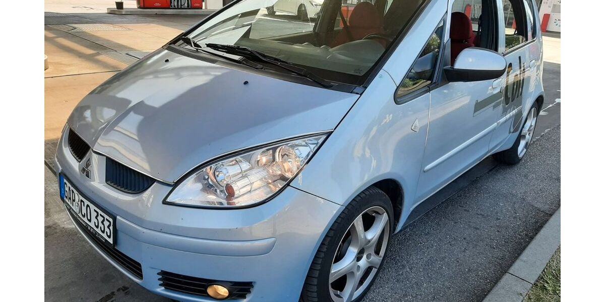 Mitsubishi Colt 137.137 km 2.222 € münchen 80807