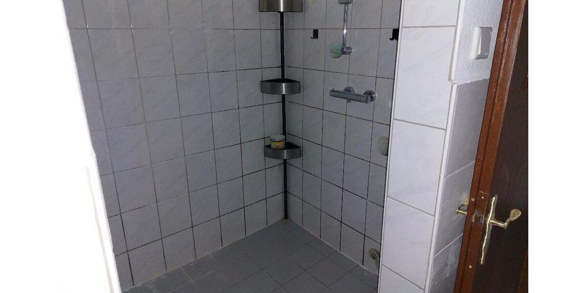 Erdgeschoßwohnung Helsa - 4 Zimmer, 96 m&sup2;, 700&euro; | Angebot:26279778