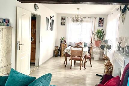 Helle 3,5 Zi Whg, renoviert in ruhiger Lage zimmer