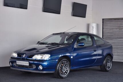 Renault Megane 124.125 km 3.350 &euro; Eschweiler (bei Aachen) 52249