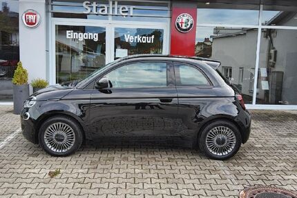 Fiat 500e 31.281 km 17.490 € Freilassing 83395