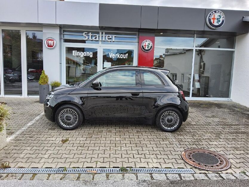 Fiat 500e 31.281 km 17.490 € Freilassing 83395