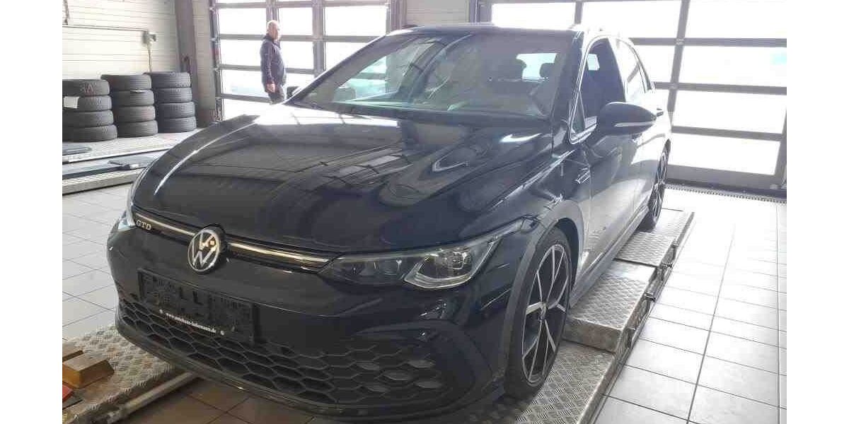 VW Golf 54.165 km 35.990 &euro; Weinstadt 71384