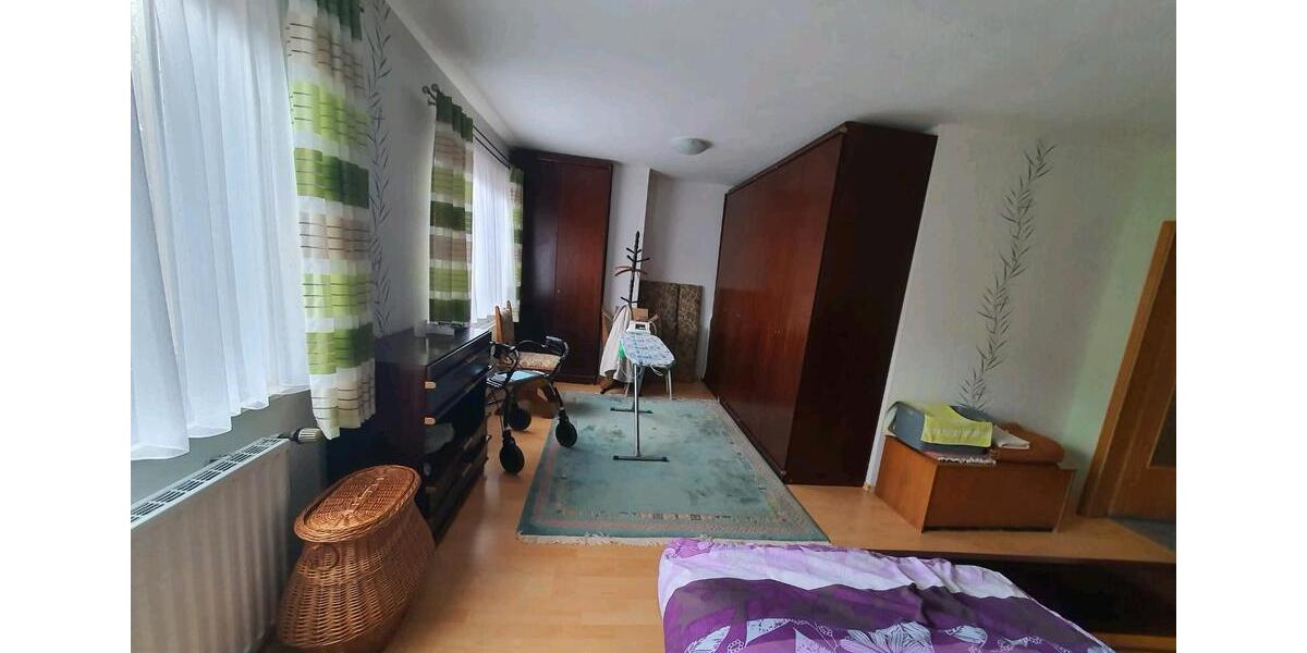 Etagenwohnung Kusel - 3 Zimmer, 84 m&sup2;, 670&euro; | Angebot:25420826