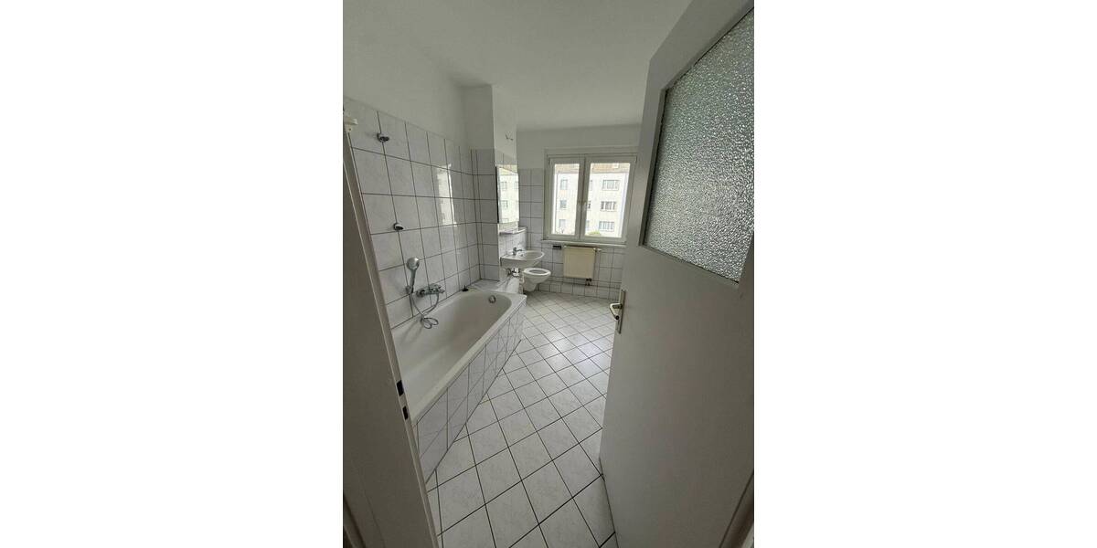 Etagenwohnung Beilrode - 4 Zimmer, 79 m&sup2;, 435&euro; | Angebot:25999125