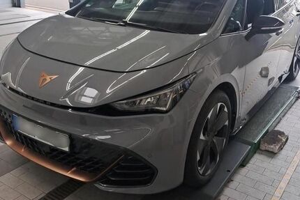 Cupra Born 16.900 km 26.450 &euro; Burgoberbach 91595