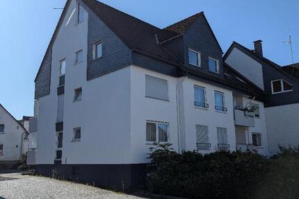 Schön geschnittene 3 - Zimmer Dachgeschosswohnung im Zentrum von Marienheide zimmer