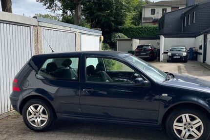 VW Golf 174.300 km 750 &euro; Henstedt Ulzburg 24558