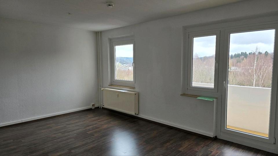Etagenwohnung Würzburg Heuchelhof - 3 Zimmer, 65 m&sup2;, 89.000&euro; | Angebot:26374314