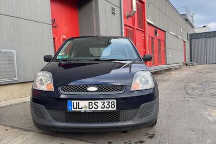 Ford Fiesta 205.000 km 2.390 &euro; Schemmerhofen 88433