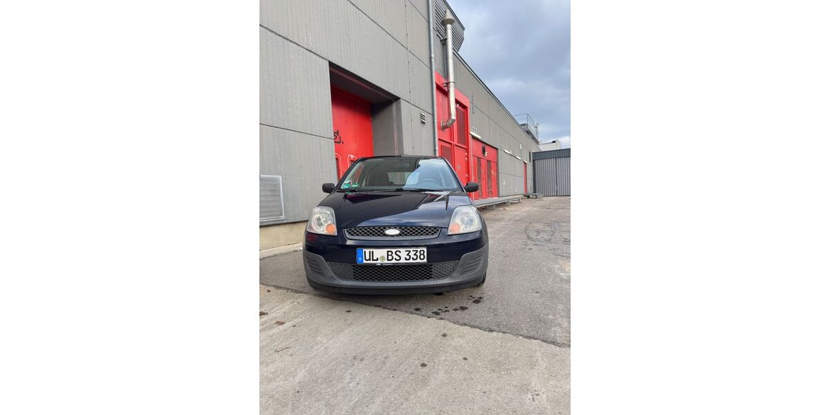 Ford Fiesta 205.000 km 2.900 &euro; Schemmerhofen 88433