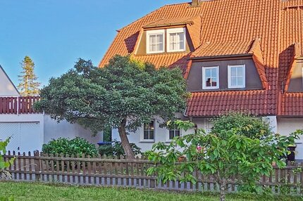 Großzügige 2-Zi. Erdgeschoßwohnung mit Terrasse in ruhigem Zweifamilienhaus!