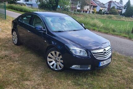 Opel Insignia 243.000 km 3.000 &euro; Philippsburg 76661