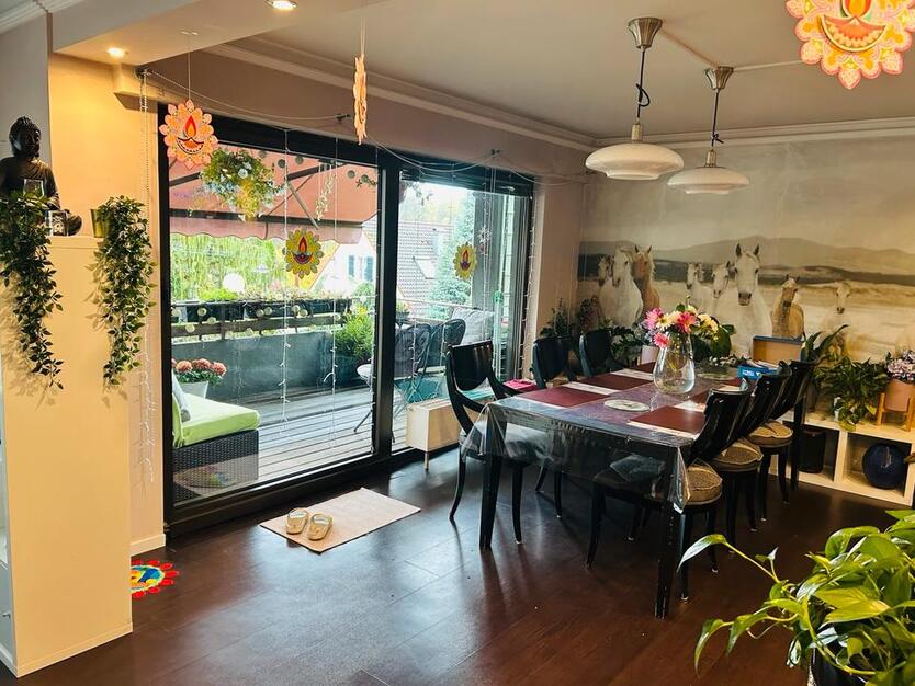 Möblierte 105 m² Wohnung ,Balkon, Terrasse, Garten zimmer