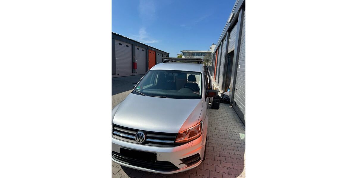 VW Caddy 140.000 km 16.000 &euro; Leipzig 04205