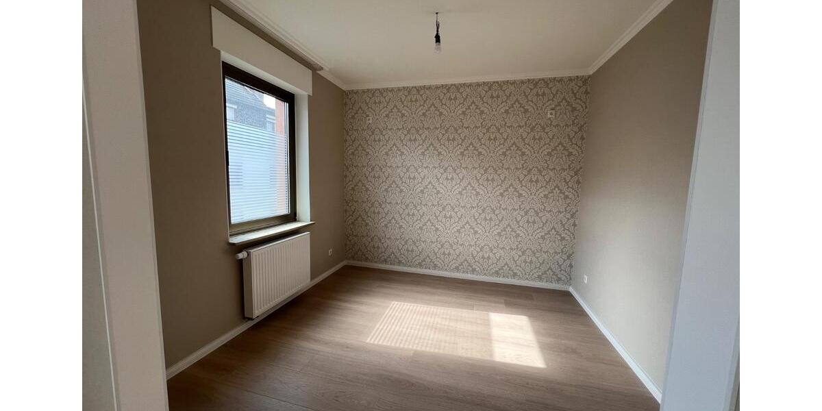 Einfamilienhaus mit Einliegerwohnung Büroräume Provisionsfrei 10 zimmer