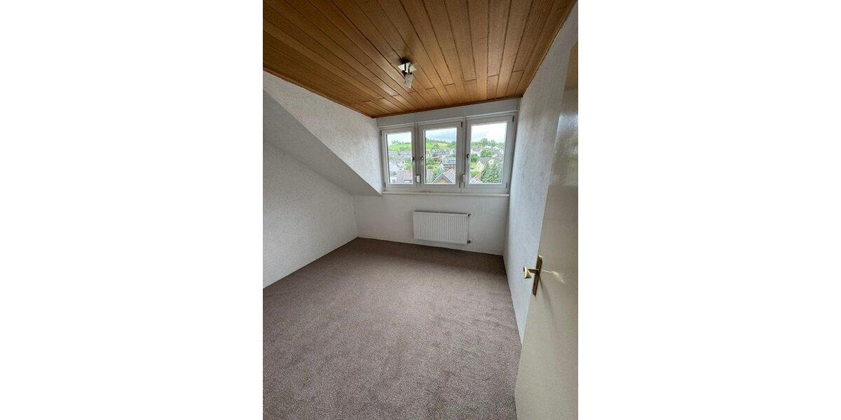 Mehrfamilienhaus, Wohnhaus Bad Breisig - 8 Zimmer, 195 m&sup2;, 390.000&euro; | Angebot:26919197