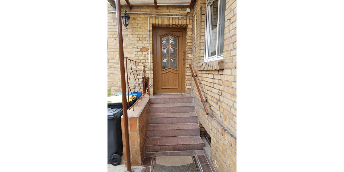 Einfamilienhaus Schwarzheide - 4 Zimmer, 130 m&sup2;, 425&euro; | Angebot:26296907