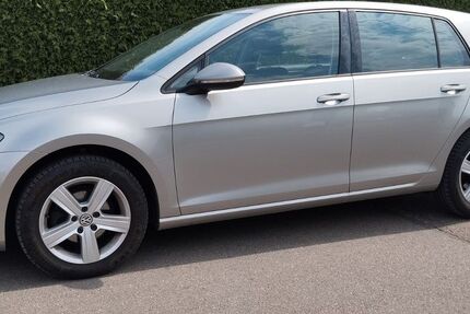 VW Golf 235.000 km 6.600 &euro; Augsburg 86157