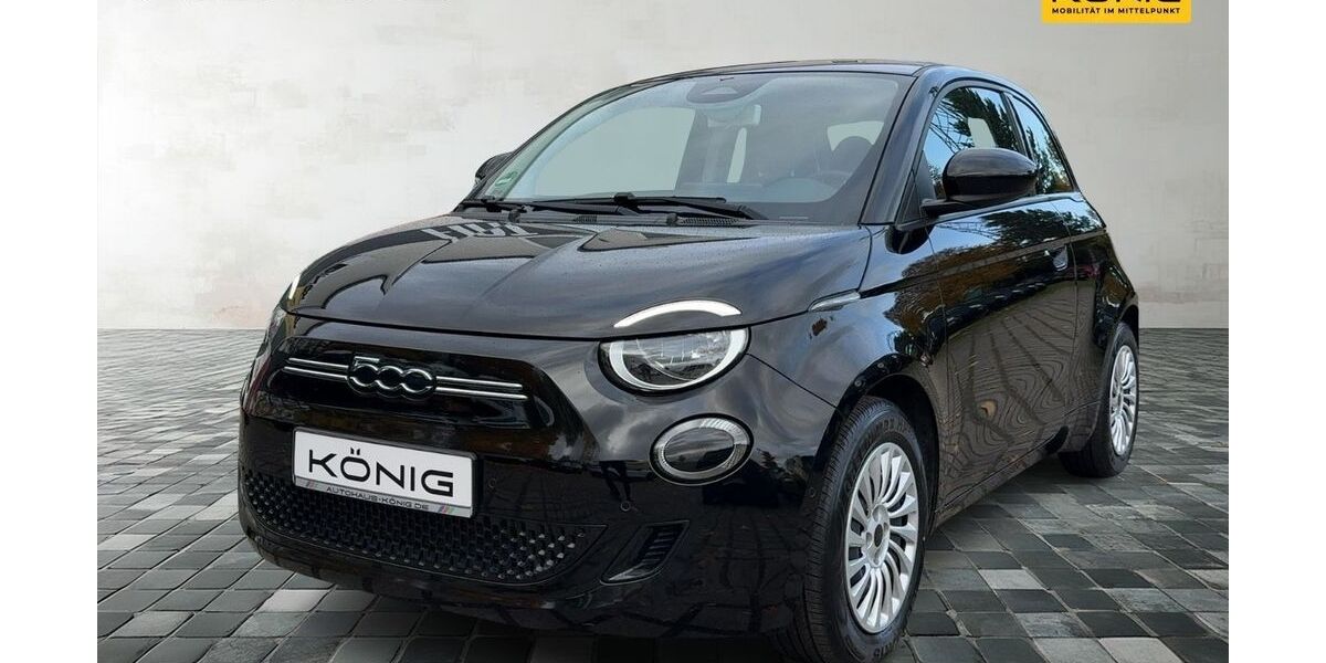 Fiat 500e 15.000 km 27.599 € Taucha 04425