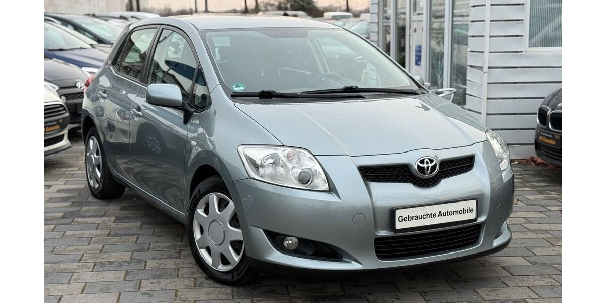 Toyota Auris 192.000 km 6.499 &euro; Ludwigshafen am Rhein 67071